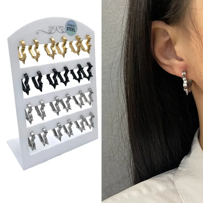 Cuore con Borchie-24Pz Orecchini in Acciaio - OPA-450-489