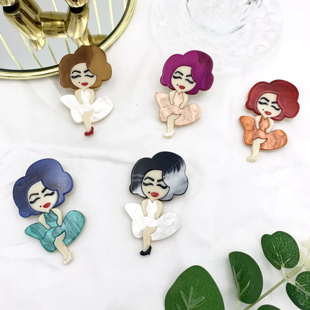 Donna-Spilla Moda in Resina - SPM-121-0112