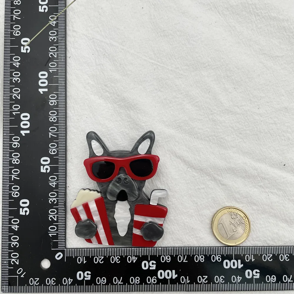 Cane in Cinema-Spilla in Resina - SPM-121-50 (Senape)