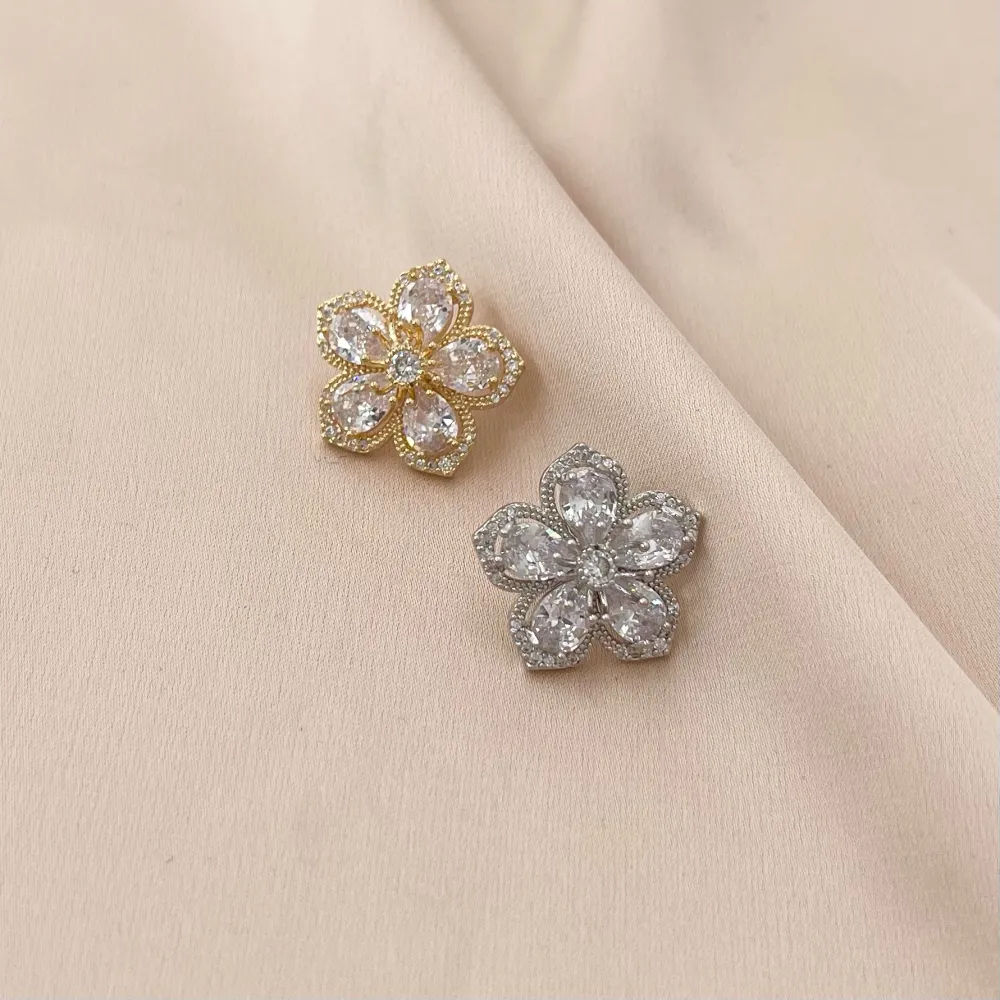 Fiore-Spilla Piccola con Zirconia - SPM-506-190 (Argento)